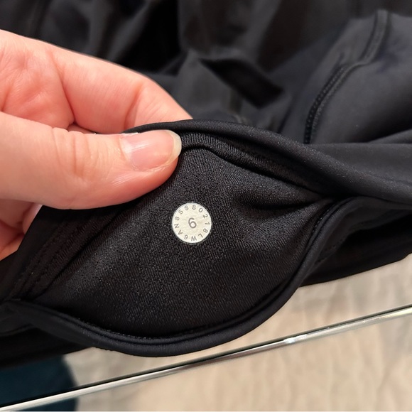 Lululemon On Pace Crop *21" Leggings Black - Picture 7 of 7